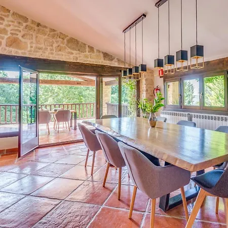 Hotel Masia Ventanell Luxury Near Barcelona La Llacuna