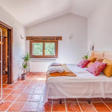 Masia Ventanell Luxury Near Barcelona 4*