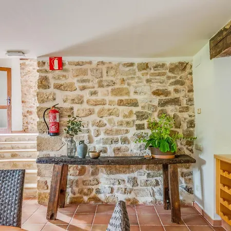 Hotel Masia Ventanell Luxury Near Barcelona La Llacuna