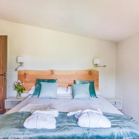 Hotel Masia Ventanell Luxury Near Barcelona