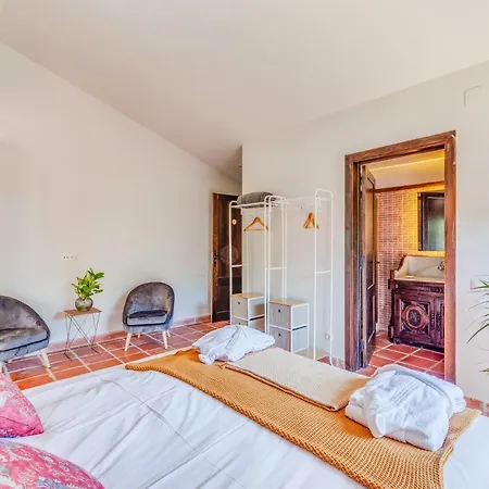 Masia Ventanell Luxury Near Barcelona