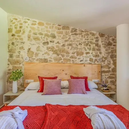 Masia Ventanell Luxury Near Barcelona Hotel
