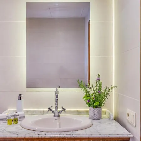 Hotel Masia Ventanell Luxury Near Barcelona 4*