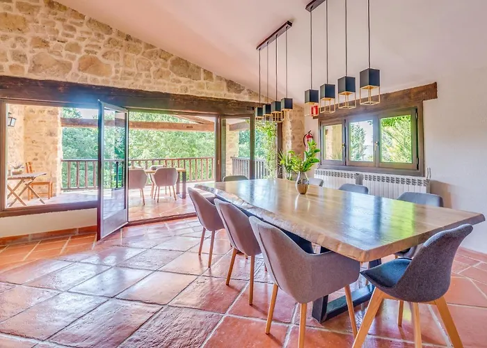 Hotel Masia Ventanell Luxury Near Barcelona La Llacuna