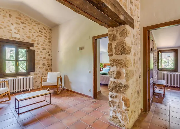 Masia Ventanell Luxury Near Barcelona 4*