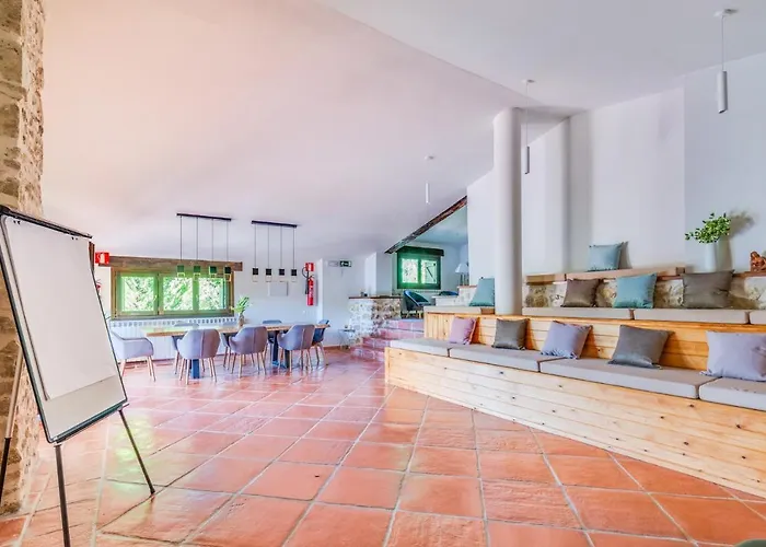 Masia Ventanell Luxury Near Barcelona 4*