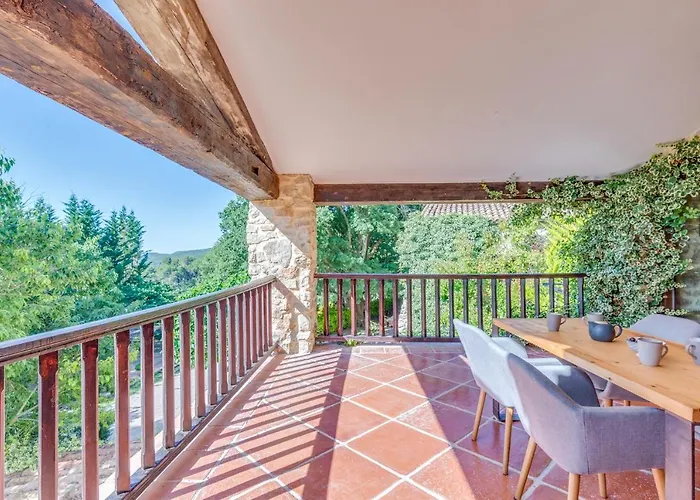 Masia Ventanell Luxury Near Barcelona 4*