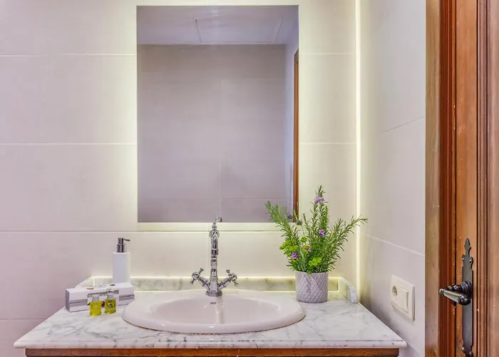 Hotel Masia Ventanell Luxury Near Barcelona 4*